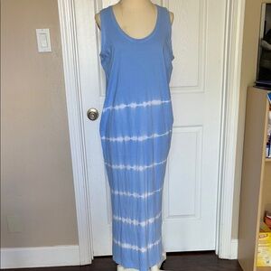 Vineyard Vines Blue and White Sleeveless Sundress
